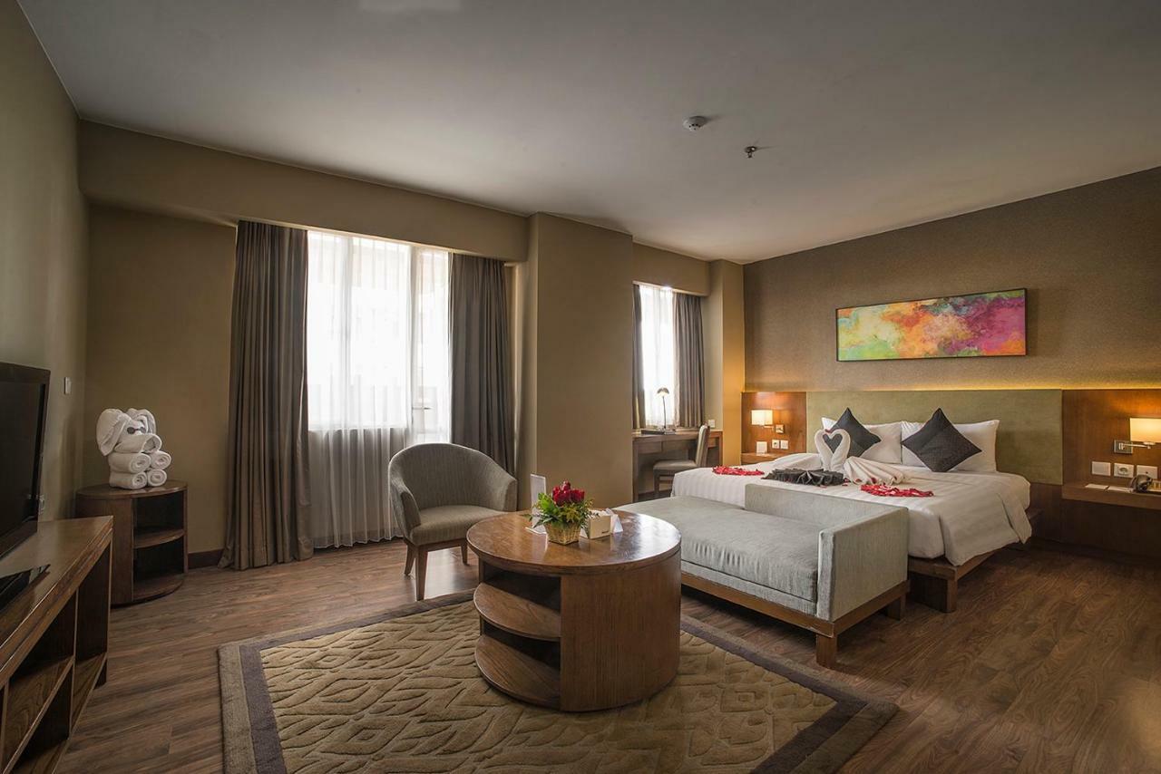 El Hotel جاكرتا المظهر الخارجي الصورة